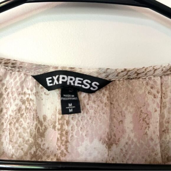 EXPRESS Sheer Animal Print Blouse with Button Detail Size Medium - Picture 5 of 5